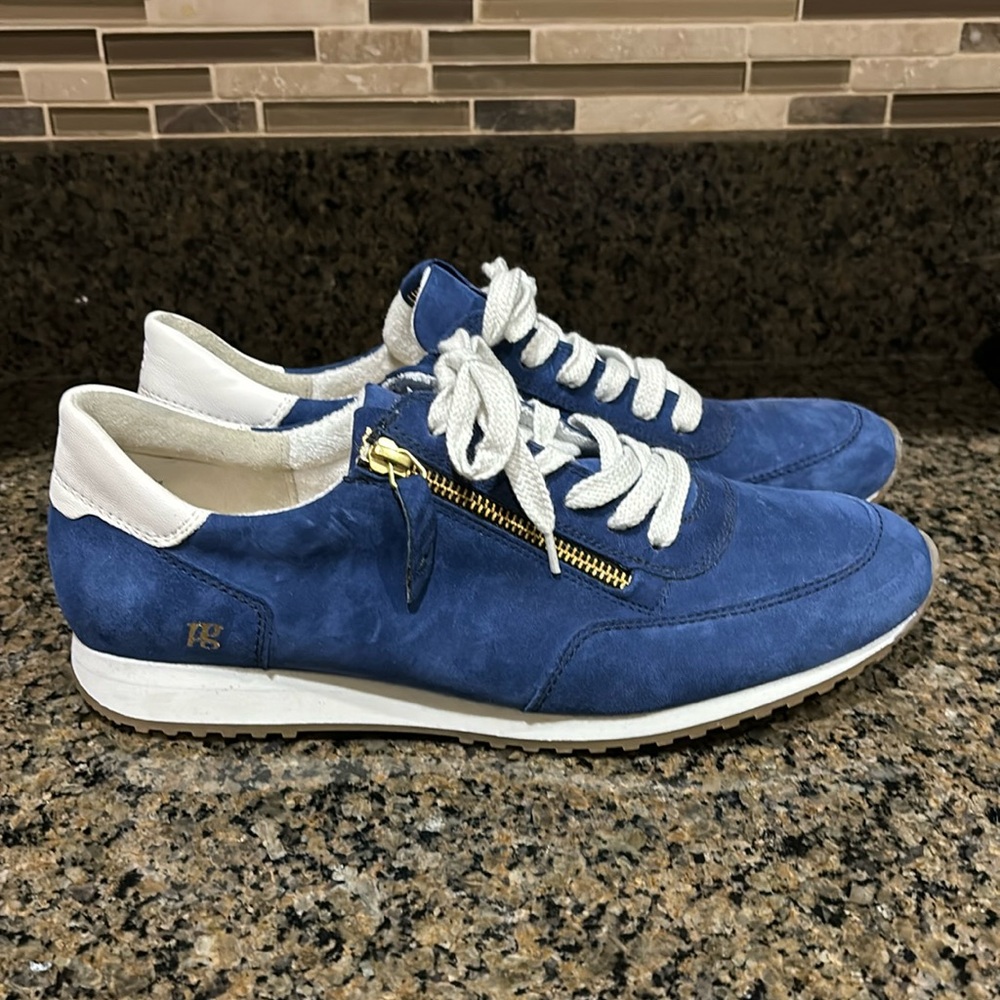 Paul Green leather zip up sneakers